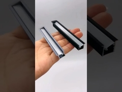 Profili wytłaczające okienki z aluminium farbowanego w proszku 6060 do wind