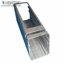 Wyraźny / Czarny anodyzowany profil aluminiowy przemysłowy z powłoką PVDF