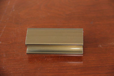 Kwadratowe wytłoczki aluminiowe / Aluminiowy stop 6061 Profil Z Złotym, Srebrnym Barwieniem