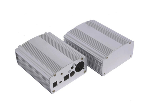 Drukowanie na ekranie jedwabnym Ekstruzje aluminiowe do elektroniki / Zamówione pudełko AMP mocy / Obudowa obwodu OEM