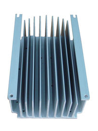 6061 T6 / T66 Profile do wytłaczania radiatorów aluminiowych dla samochodów z obróbką CNC