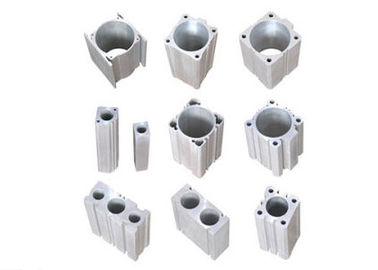 Profil aluminiowy z anodyzowanego srebra Cylinder Shell Standard DIN