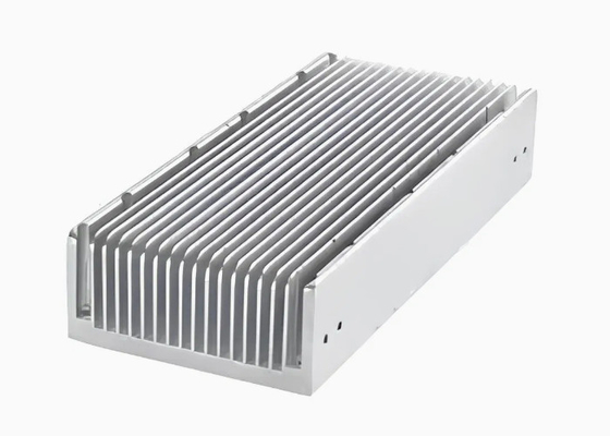 Zamówione Anodyzowany Radiator Srebrny Aluminiowy Profili Grzejników Ekstruzyjne
