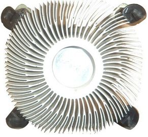 Profil wykończeniowy radiatora aluminiowego wykończeniowego z wytwornicą wykończeniową Wytłaczarka LED ze szlifowaniem CNC