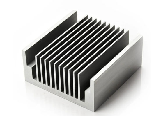 Anodowane profile aluminiowe 6005 do wytłaczania radiatorów z wykrawaniem / wierceniem